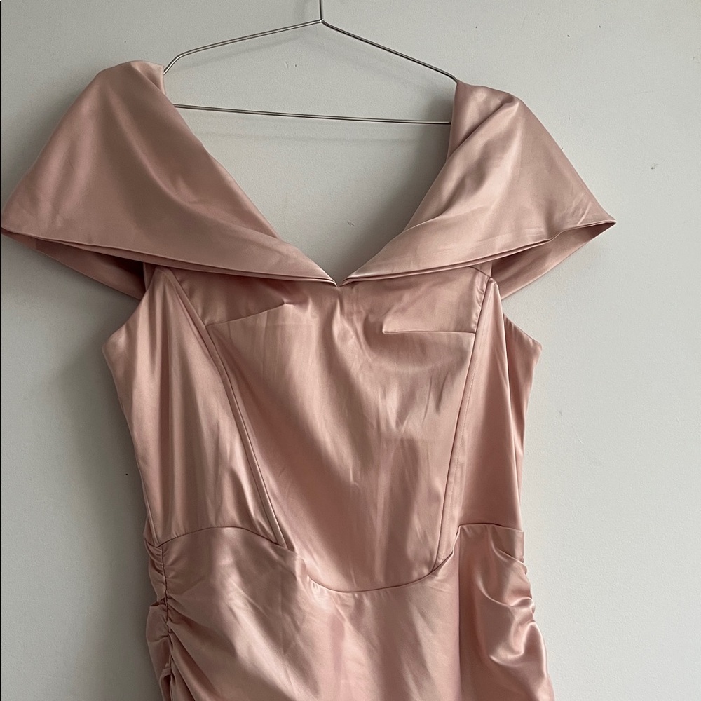 NWT LEAU Blush Elegant Off-Shoulder  “Divine Satin Corset Dress”! - Picture 4 of 11